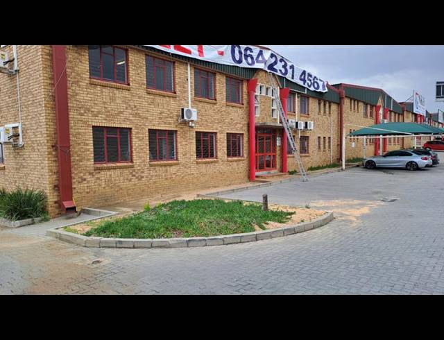 INDUSTRIAL PROPERTY TO RENT IN SAMRAND BUSINESS PARK